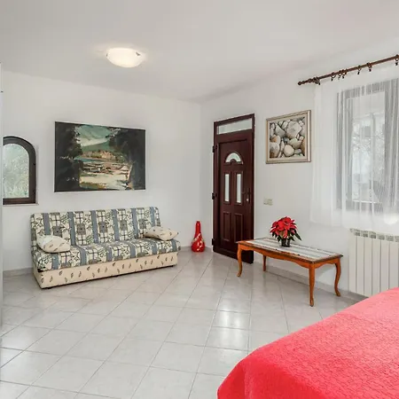 Apartman 2 Bedroom Beautiful In Novi Vinodolski